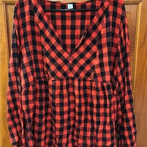 Old Navy Red and Black Long Sleeve Blouse